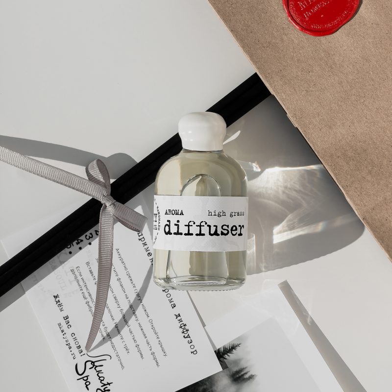 Аромат для диффузора в прозрачном флаконе